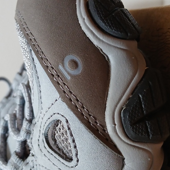 Oboz Women's Sawtooth II Low Hiking Shoe - Picture 12 of 16